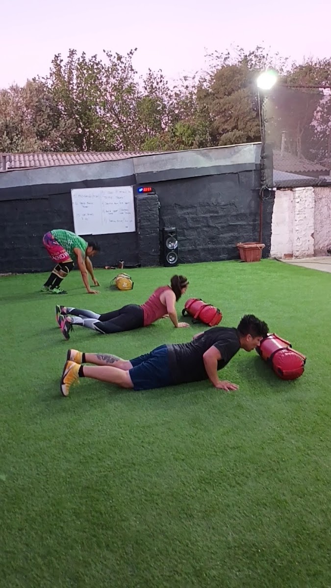 Clase de GAP en Primera Box Maipú