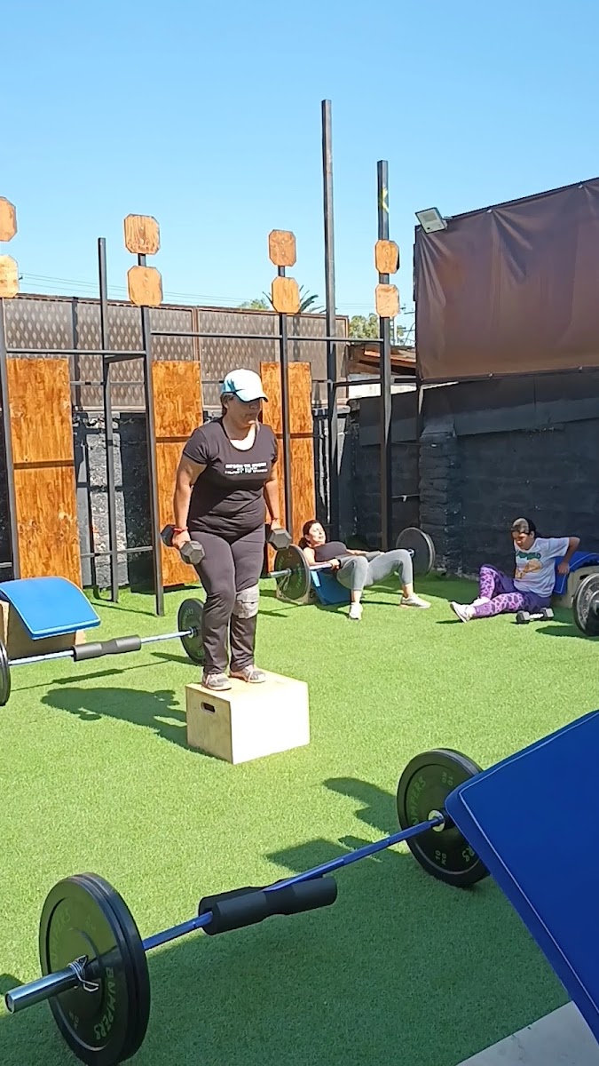 Clase de Entrenamiento Funcional en Primera Box Maipú